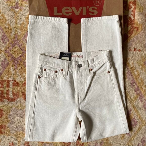 LEVI'S Wedgie Straight Fit Women's Jeans (Size: 23x28) NWT - Picture 4 of 12